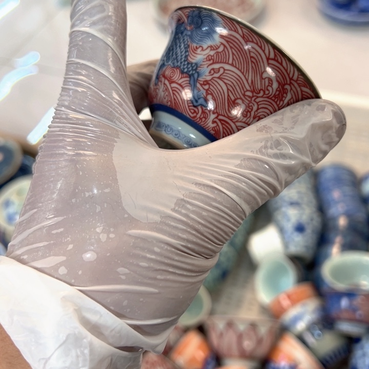 瓷片白青花釉里红麒麟踏浪压手杯客杯微