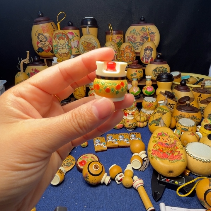 大叶紫檀（黑酸枝木类）