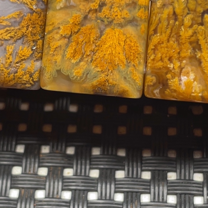 玛瑙/玉髓颈饰未镶嵌启*