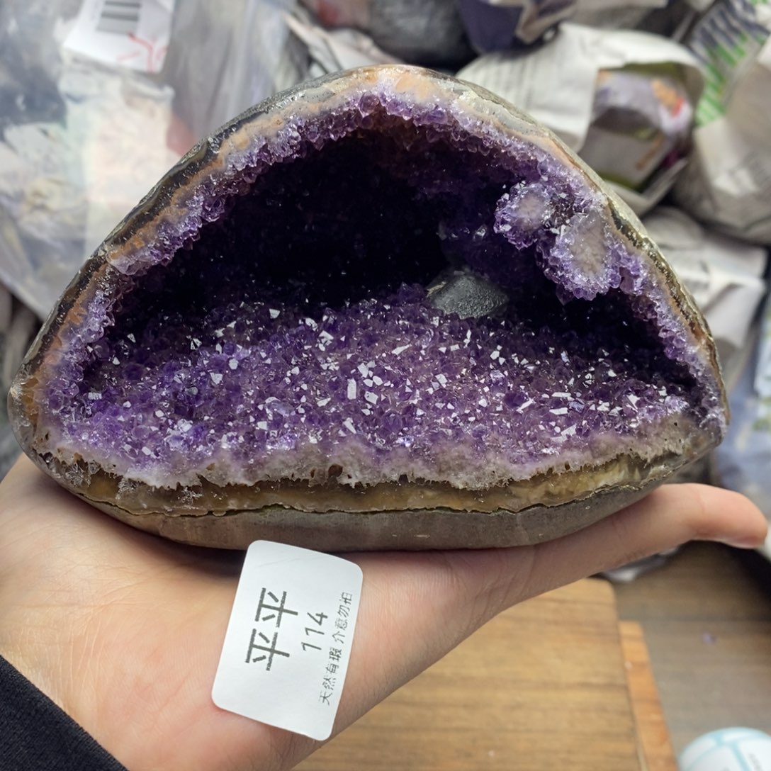 紫晶未镶嵌大型摆件（非配饰）
