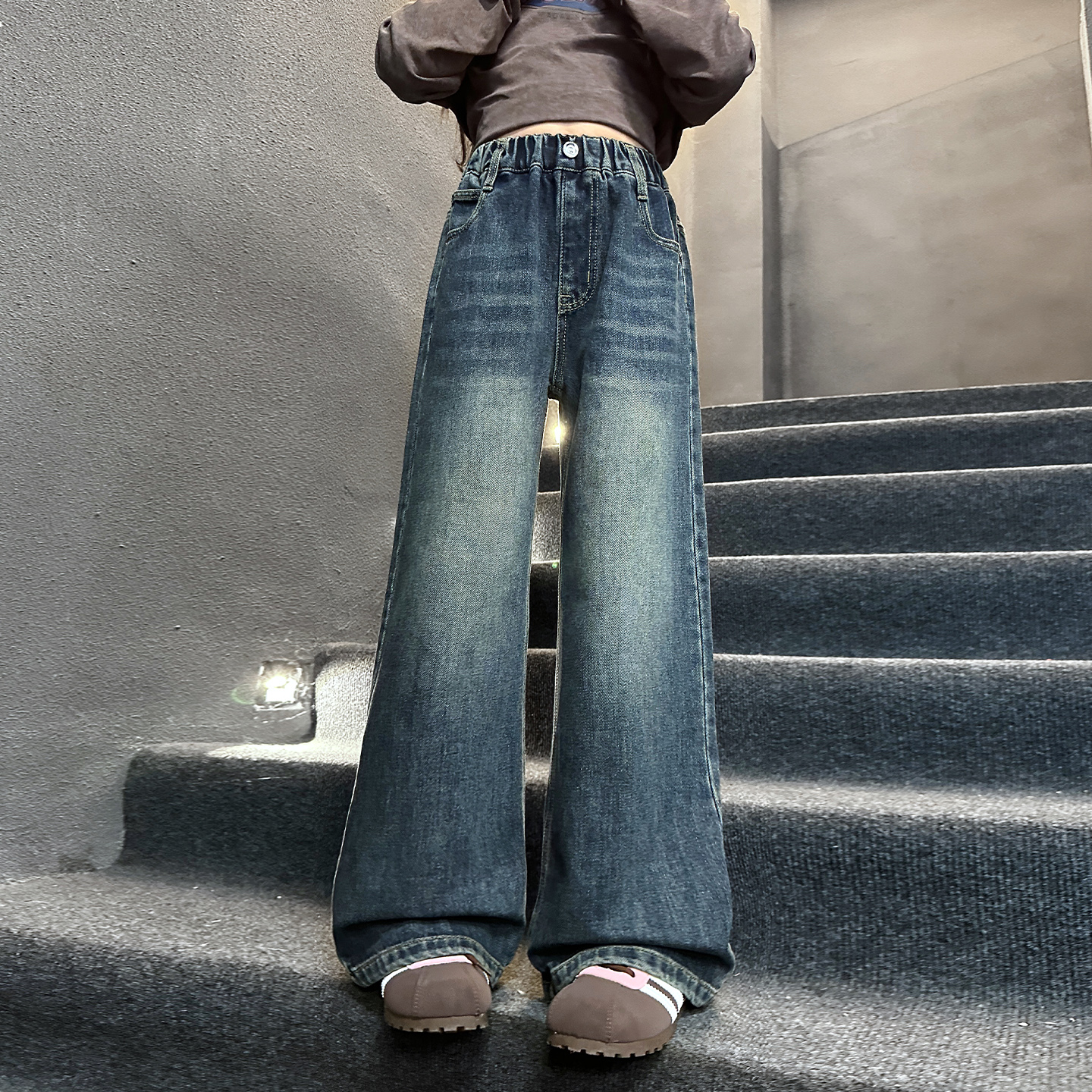 女童裤子春秋外穿2025新款中大童高腰女孩复古牛仔长裤儿童阔腿裤