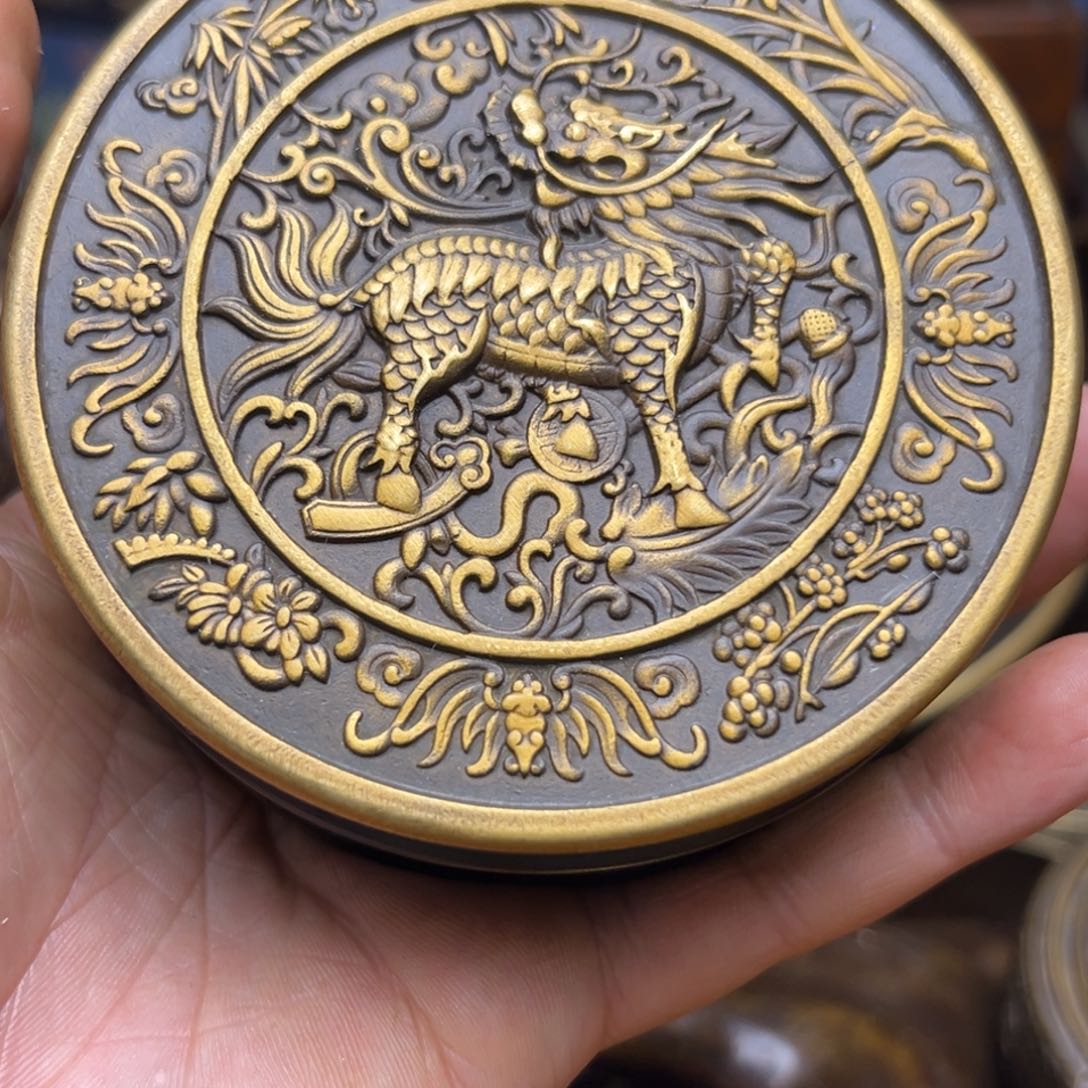 精美铜器，点击下单