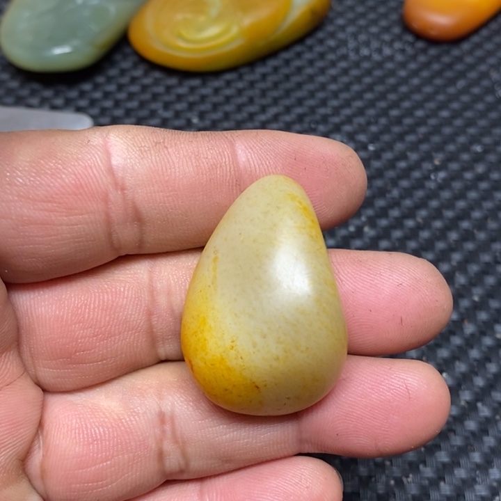 和田玉（白玉）珠宝奇石未镶嵌