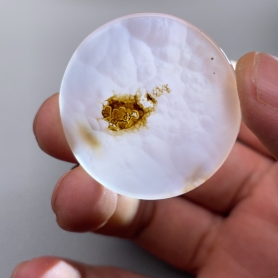 玛瑙/玉髓颈饰未镶嵌風*