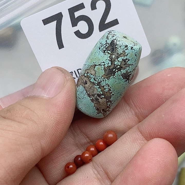 南红玛瑙未镶嵌珠宝奇石