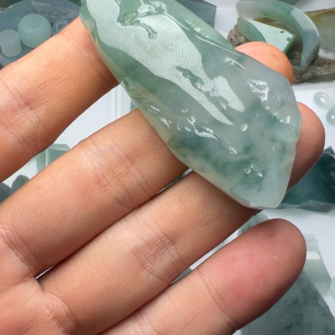定制翡翠未镶嵌不包工