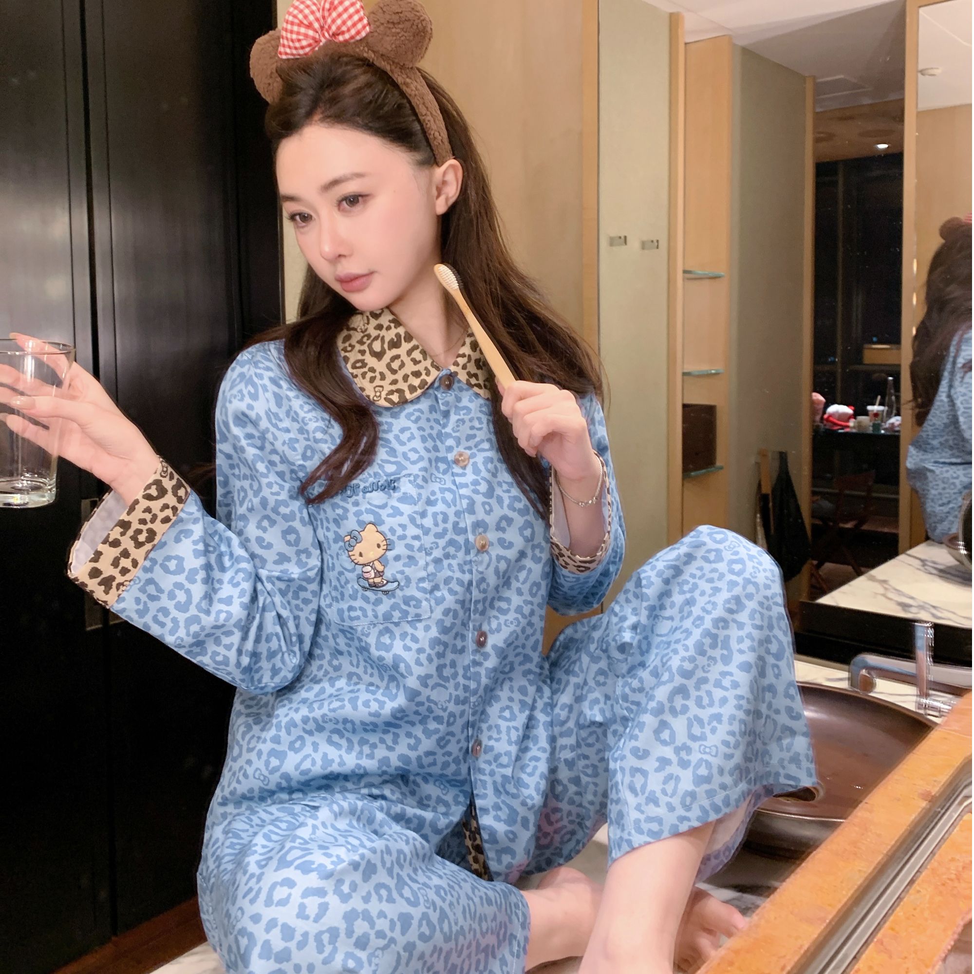 黑皮凯蒂猫家居Hello Katty泡泡绵家居服套装可外穿女士睡衣春秋