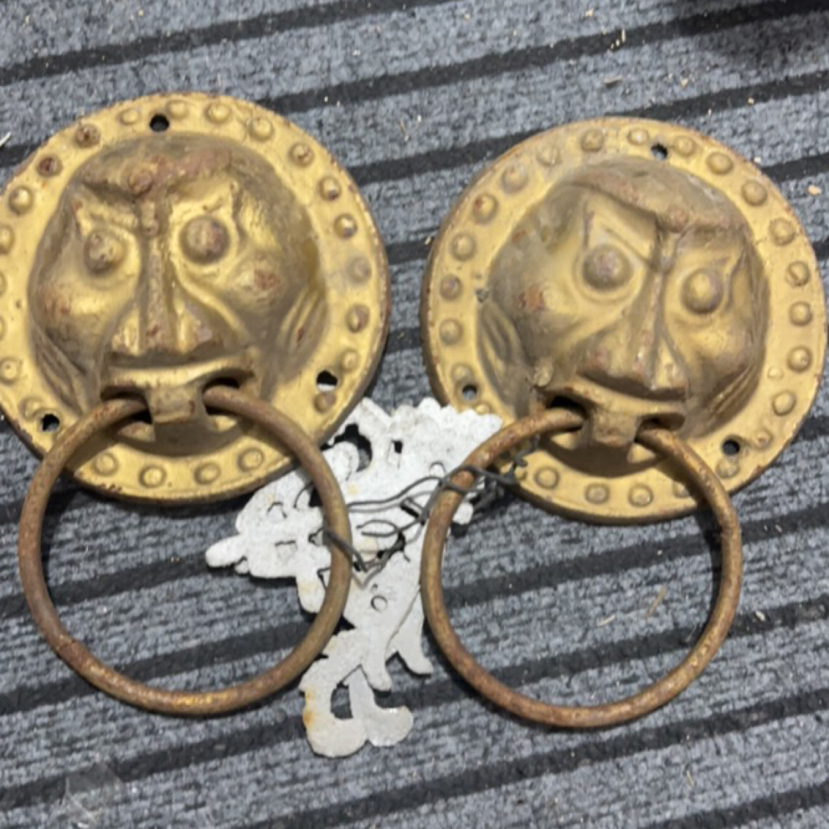 铁件，门环狮子拉手，