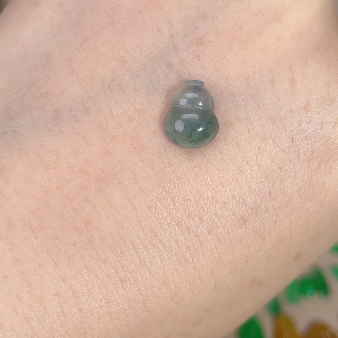 翡翠未镶嵌颈饰天然缅甸A货翡翠