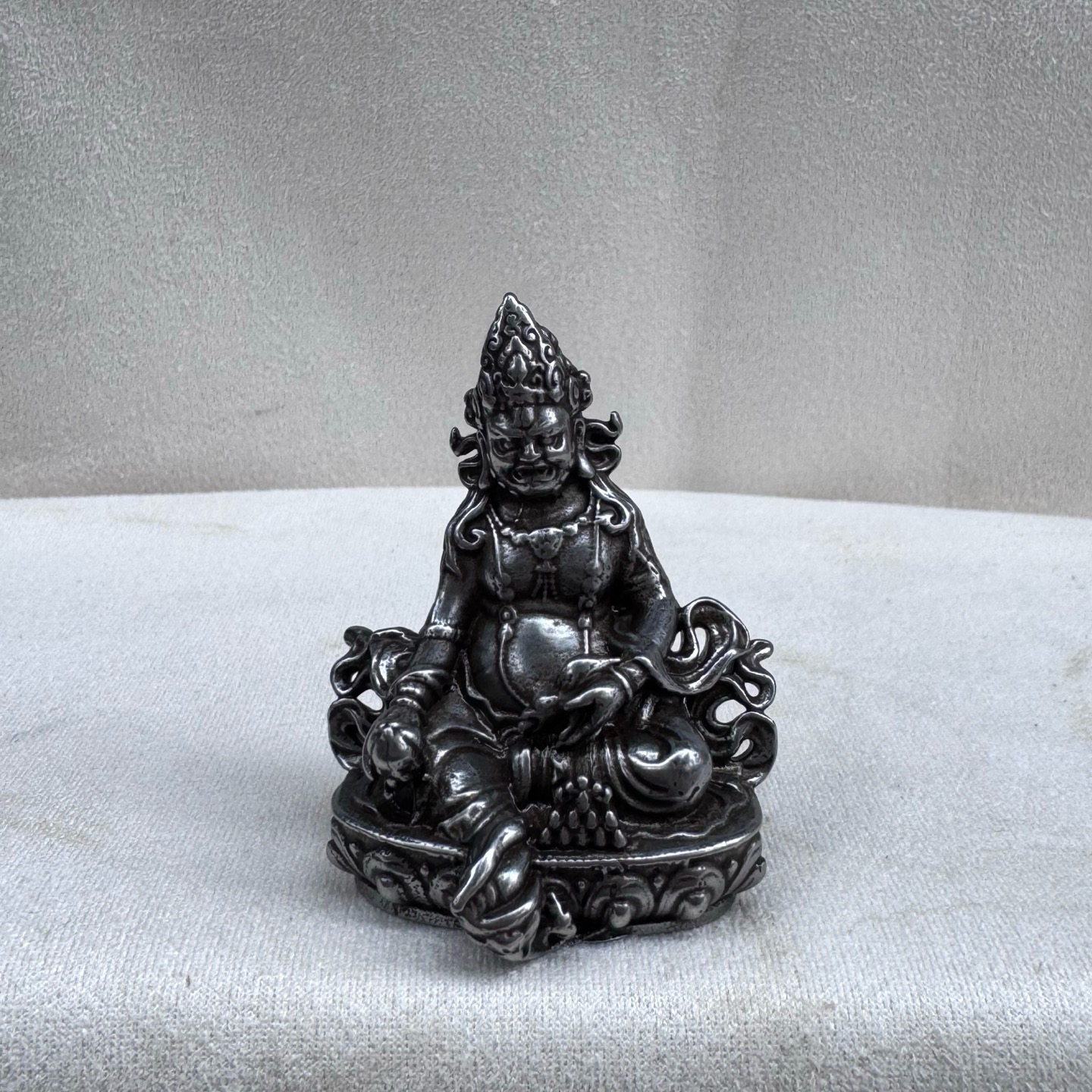 天铁西藏密宗五性财神桌面摆件工艺品藏传供奉佛像仿古文玩收藏