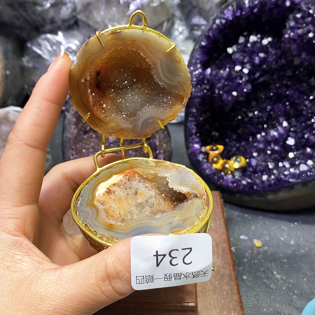 水晶大型摆件（非配饰）未镶嵌