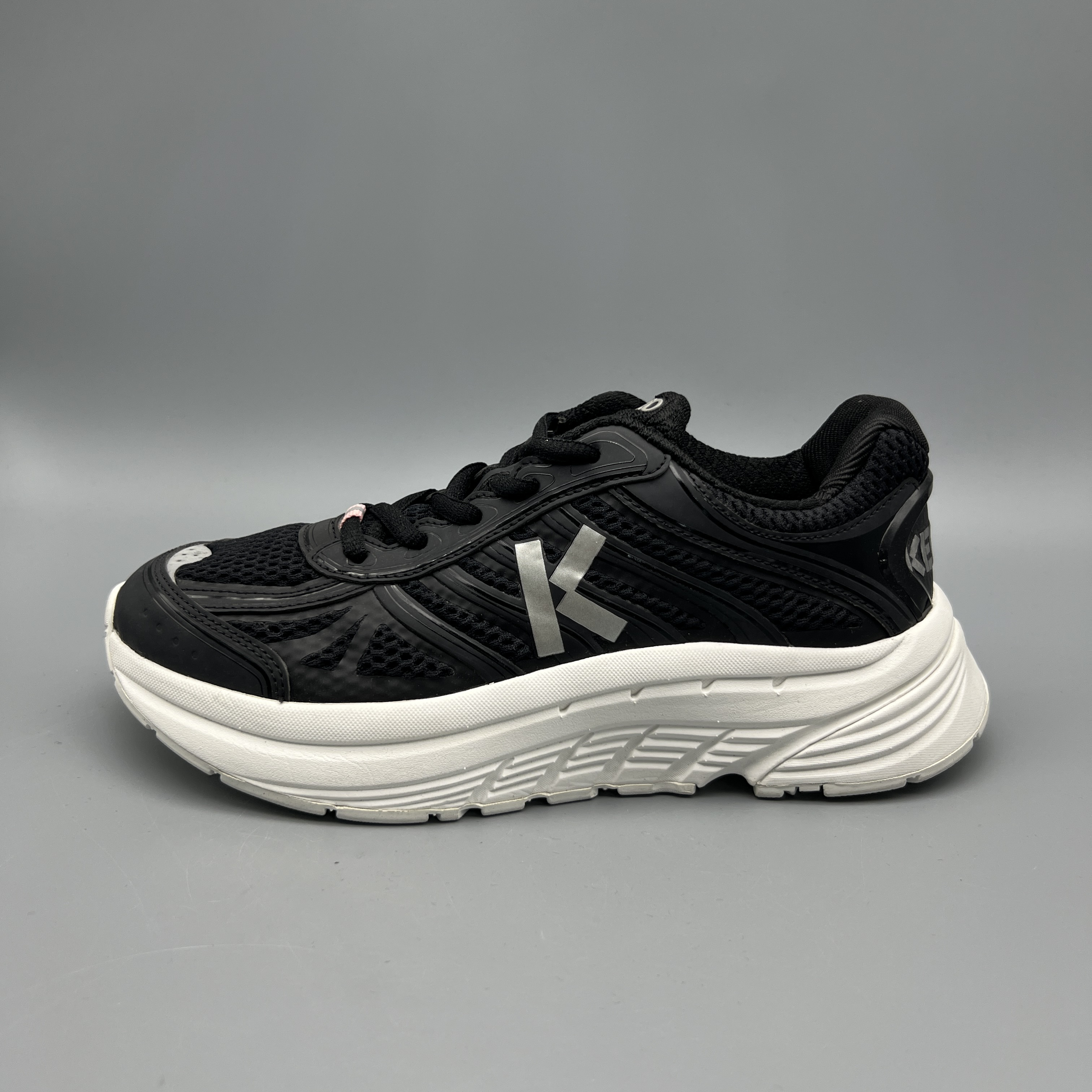 kenzo/肯佐 ke020 黑色耐磨运动鞋 时尚百搭
