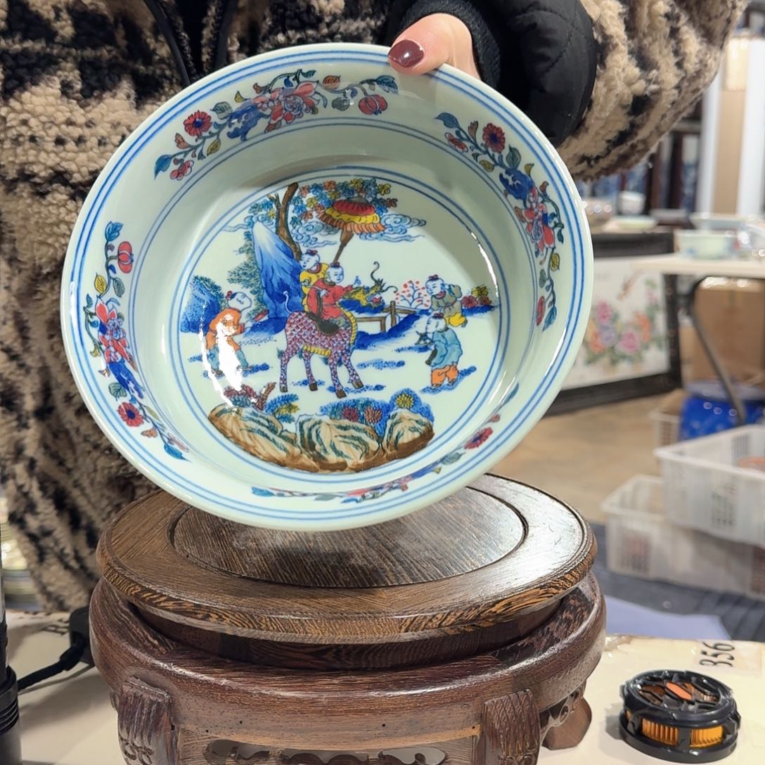 瓷摆件/////景德镇陶瓷瓷器。