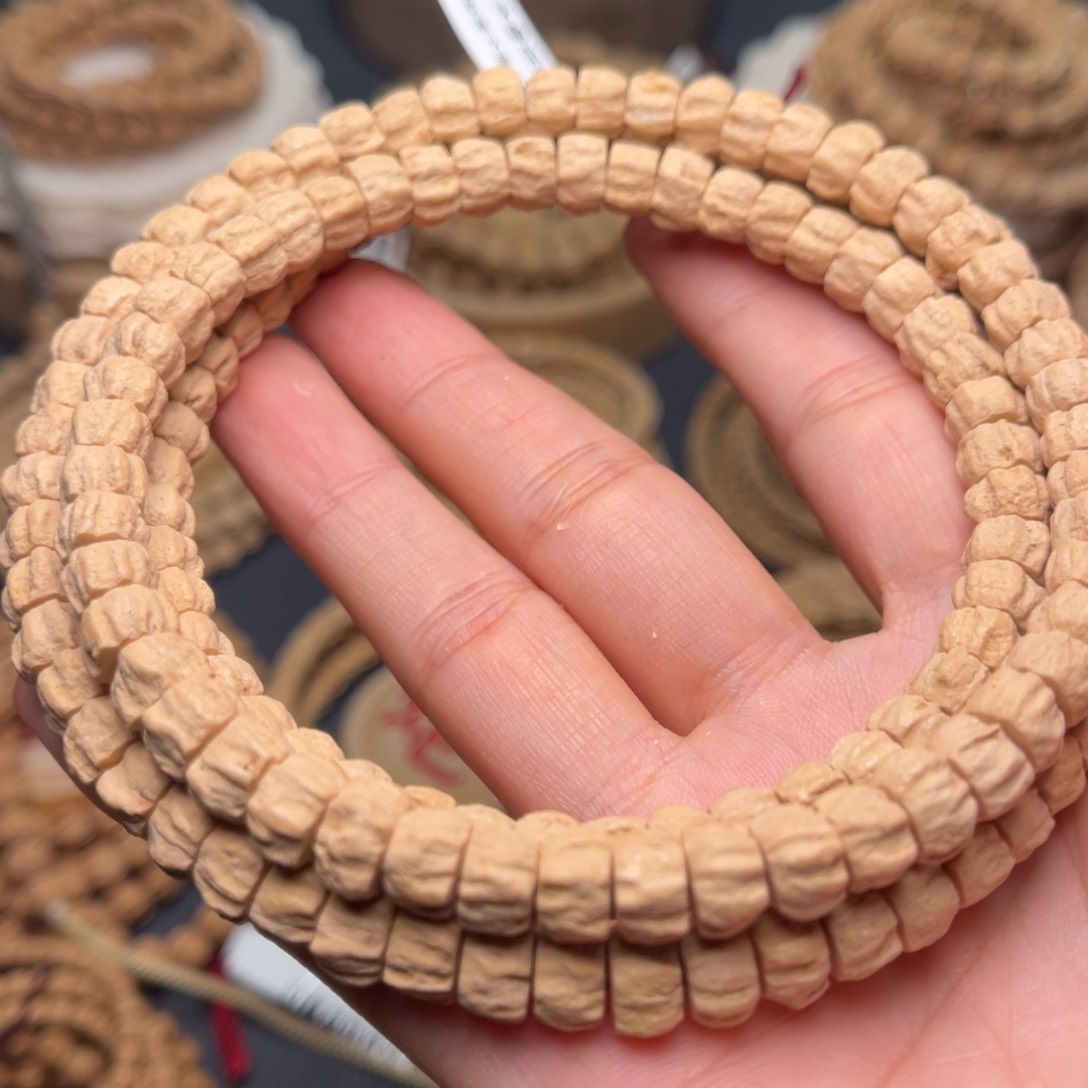 柏香籽/百香籽手串时*