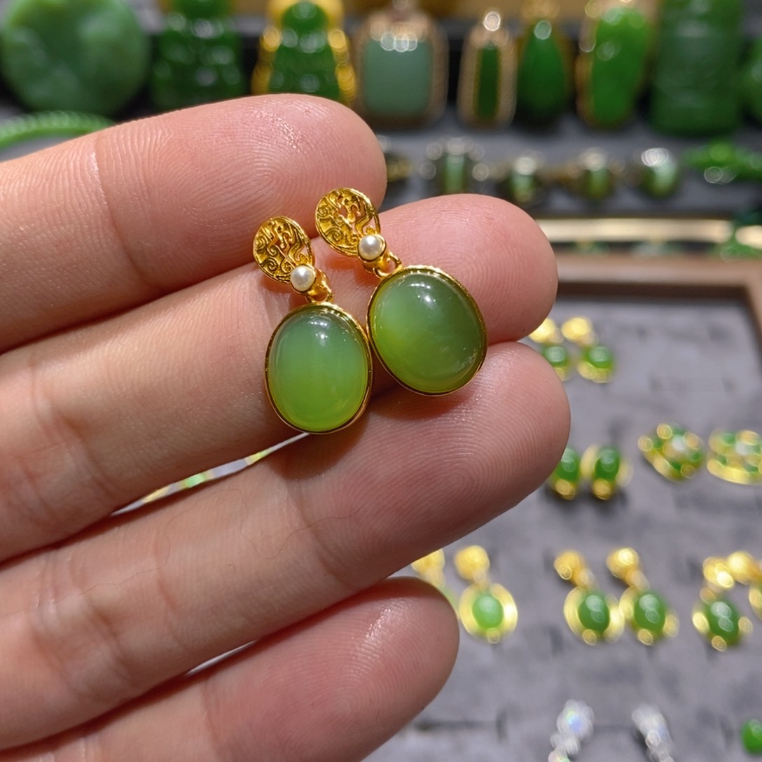 和田玉（碧玉）耳饰银S925镶嵌