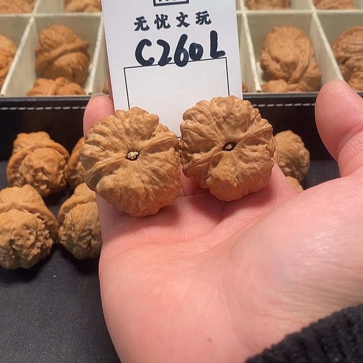 文玩核桃吊坠颜*长蛤蟆