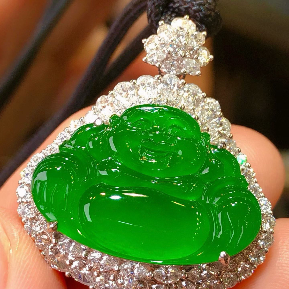 18K金镶缅甸天然A货翡翠佛公