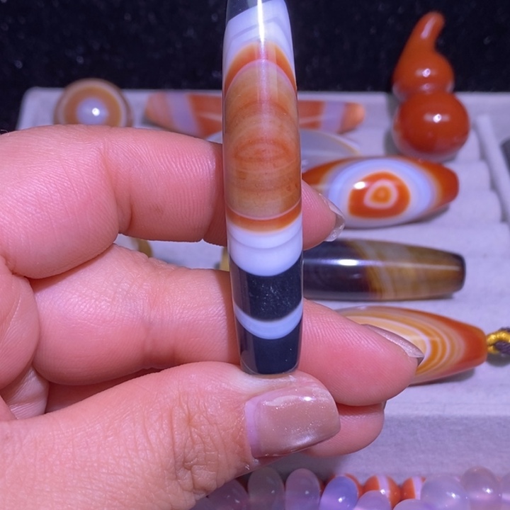 玛瑙/玉髓未镶嵌颈饰