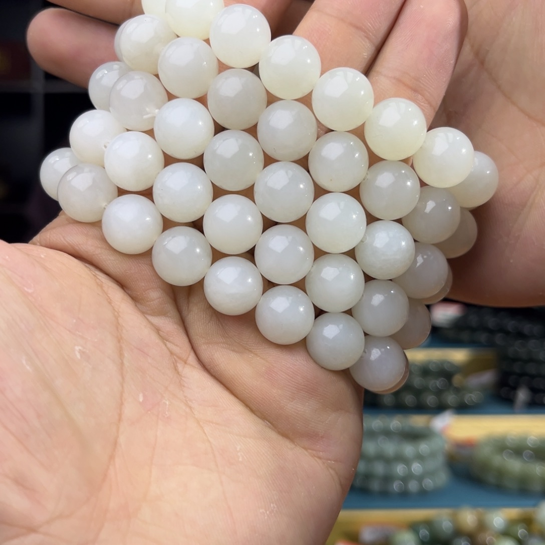 和田玉手串未镶嵌纯天然13年新疆且末天泰12多样性发其一