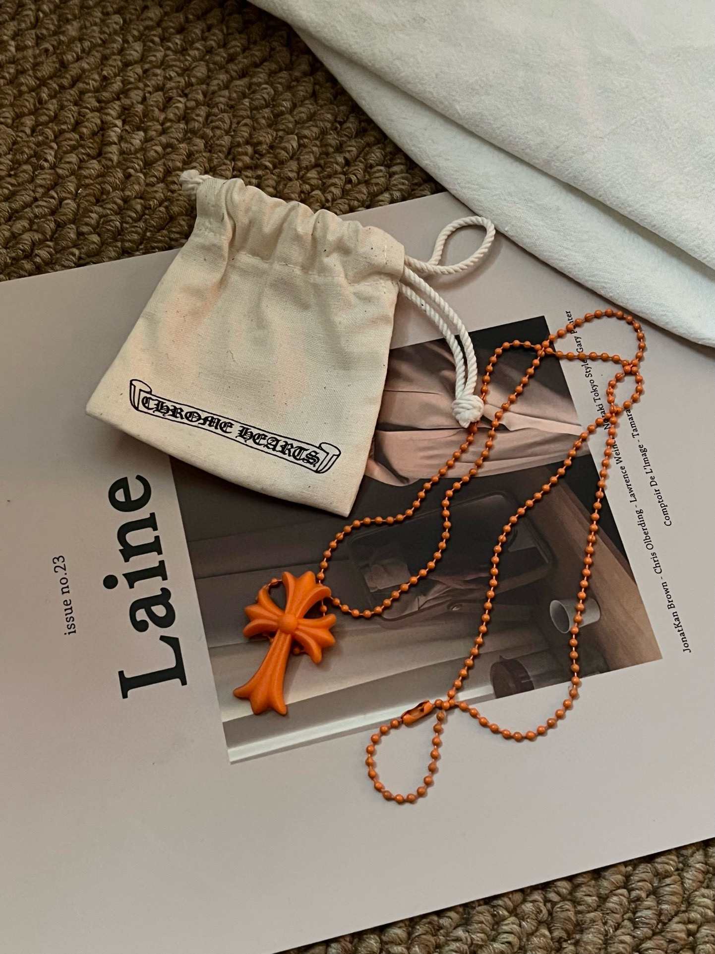 全新未使用 Chrome Hearts/克罗心 克罗心橘色树脂经典十字架项链