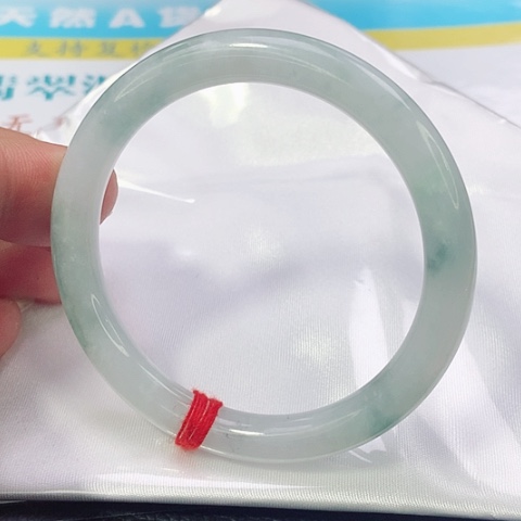 翡翠手镯未镶嵌0413号