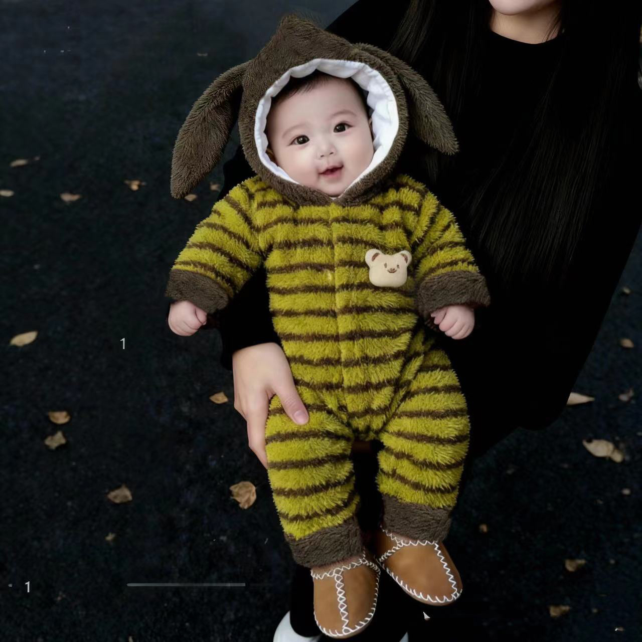 带帽冬季夹棉外出服可爱风对开哈衣婴儿连体衣秋冬
