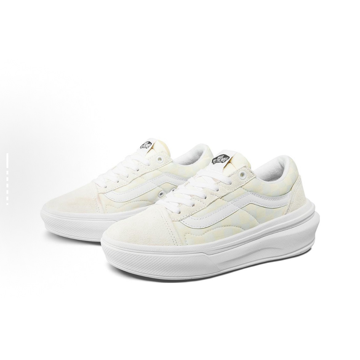 Vans OS 云朵 舒适 低帮 板鞋 白色 原盒 Q5ETDC