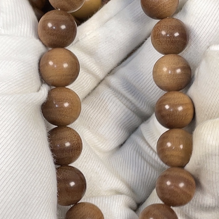 建***药檀香木老山檀横纹黑肉1.2