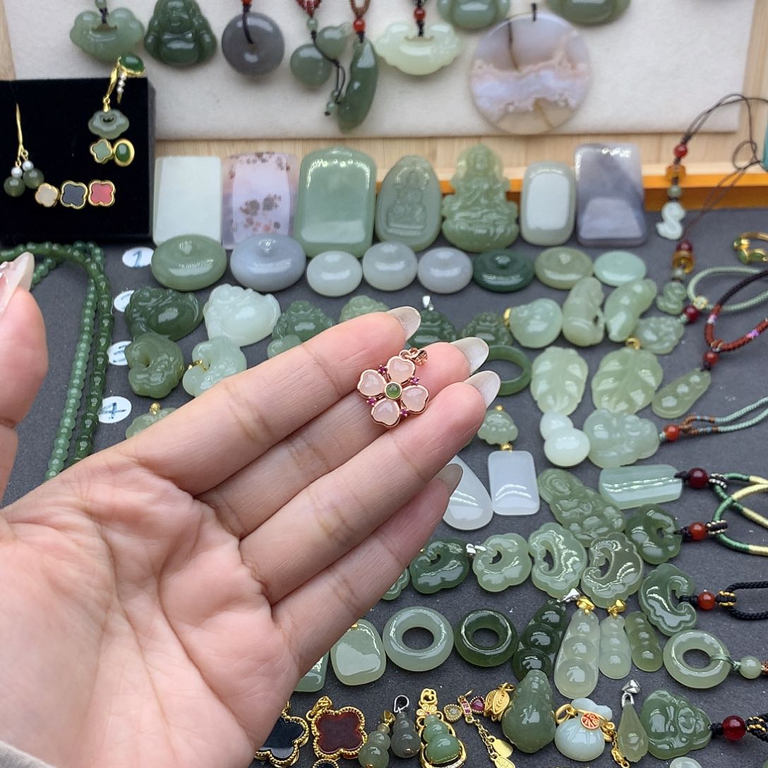 和田玉吊坠(不含链)银S925镶嵌