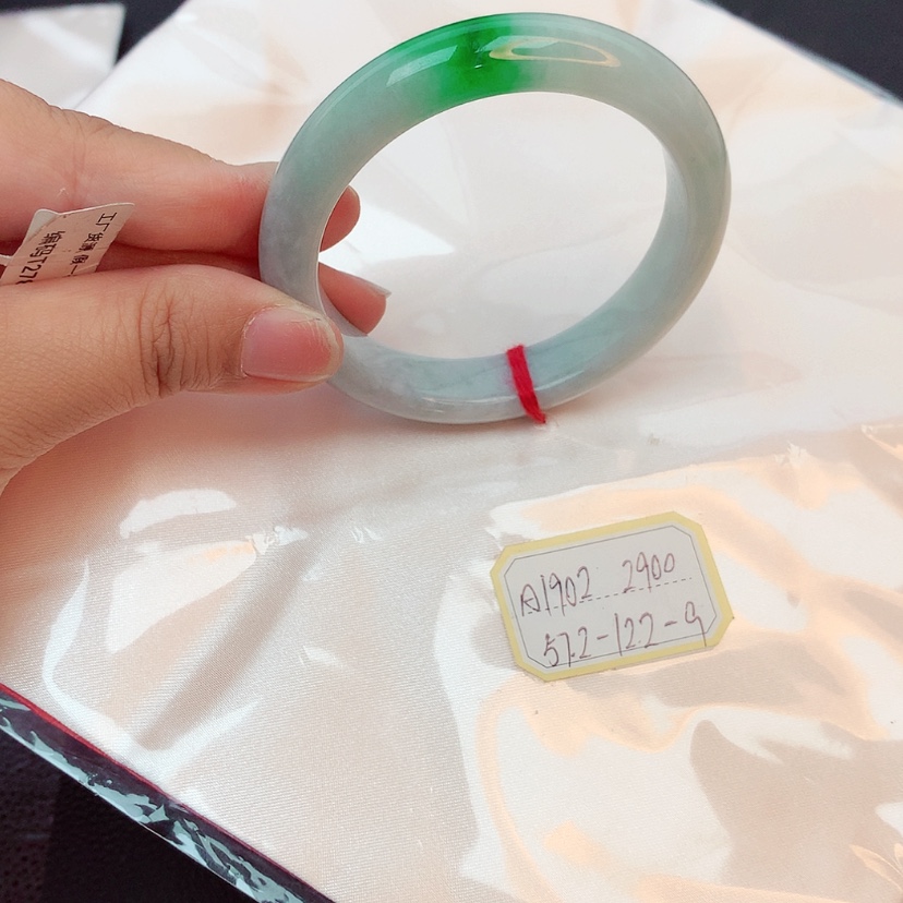 【闪购商品】翡翠手镯未镶嵌天然缅甸翡翠A货