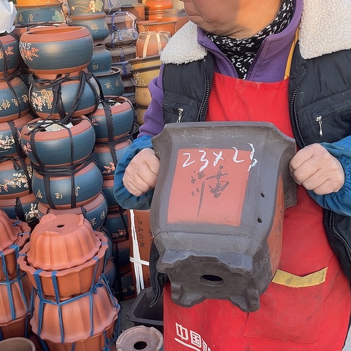 紫砂紫砂花盆也很美