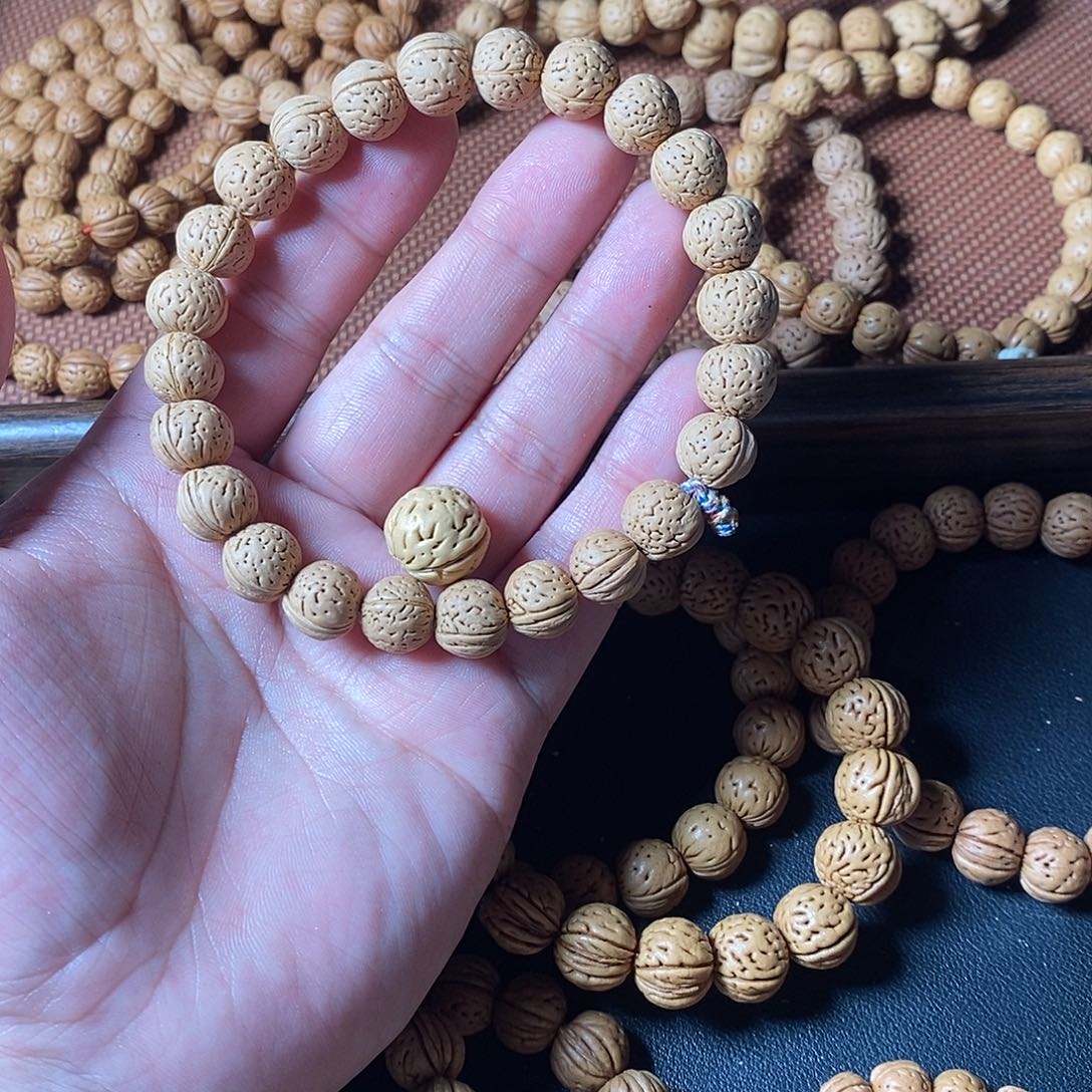 欢***斗磊落出品9红红火火