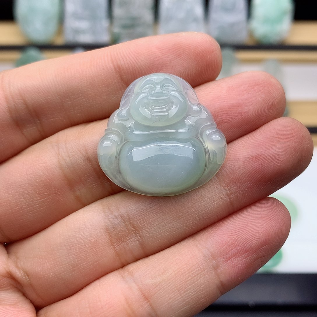 翡翠颈饰未镶嵌顺**水佛公