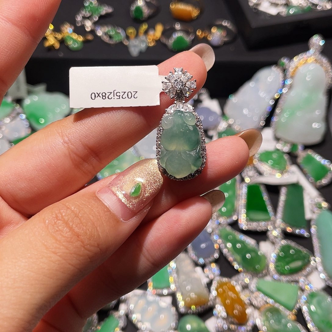 翡翠银S925镶嵌颈饰