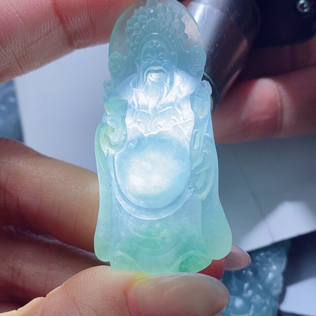定制翡翠未镶嵌翡翠