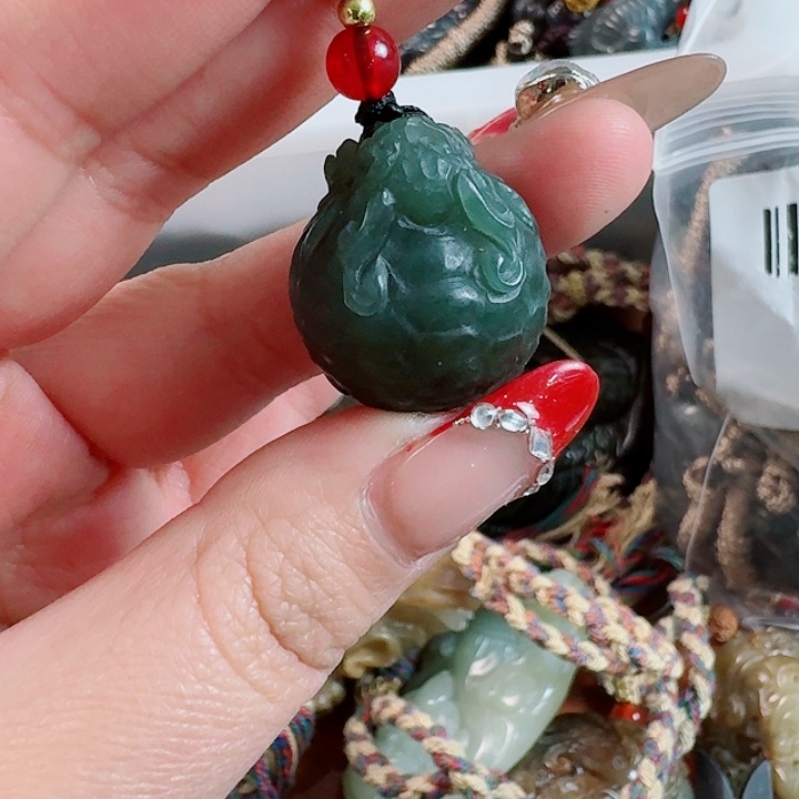 和田玉挂件未镶嵌