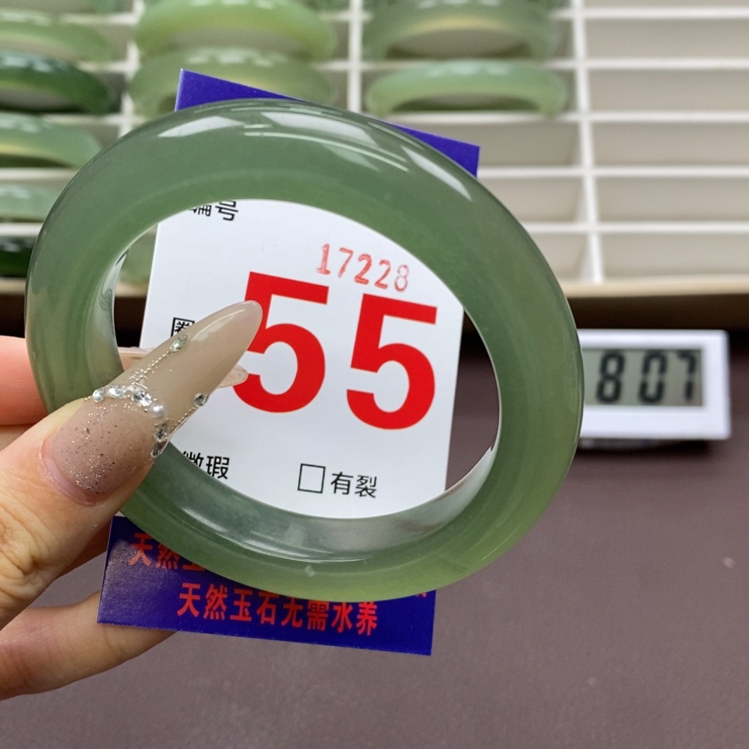 未镶嵌蛇纹石玉手镯