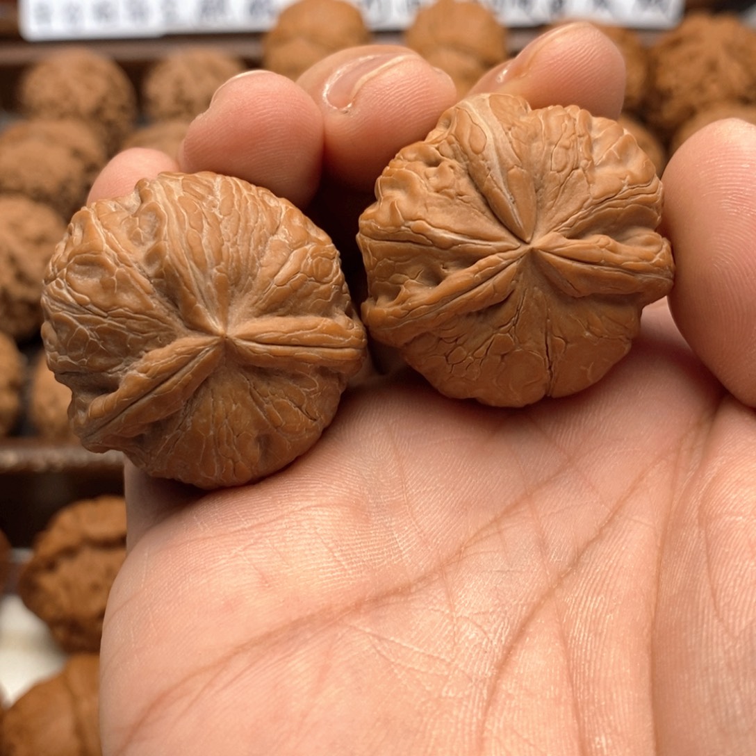 萬***孙吊坠文玩核桃35尺 全品元宝独占鳌头 90