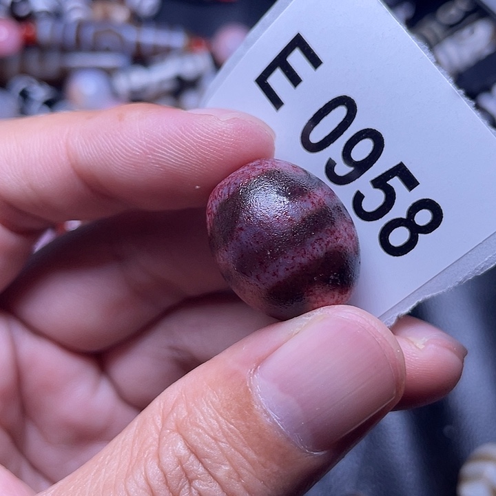 玛瑙/玉髓颈饰未镶嵌微瑕