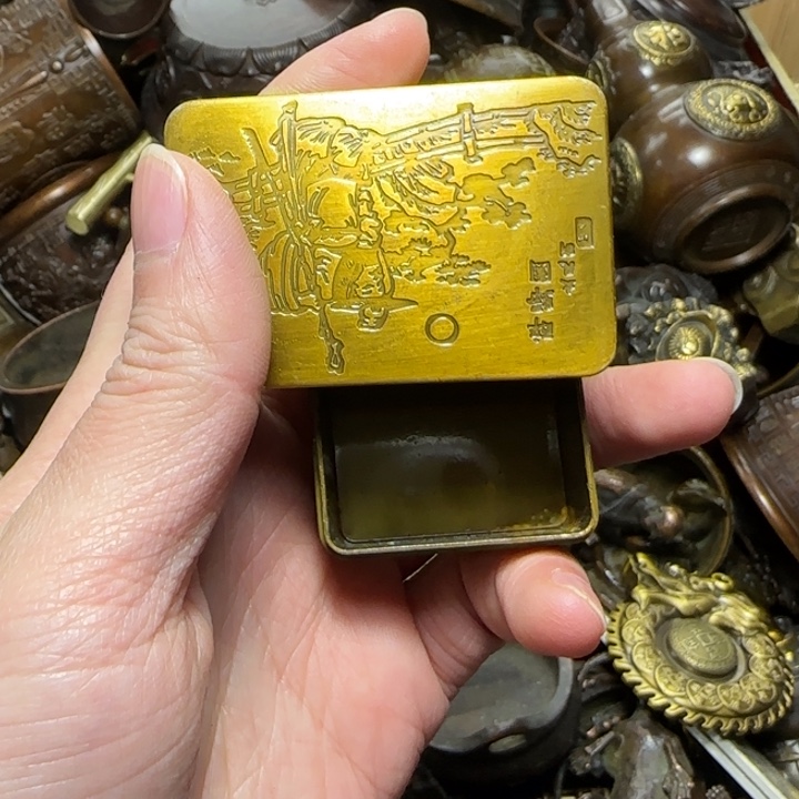 铜器把玩摆件链接