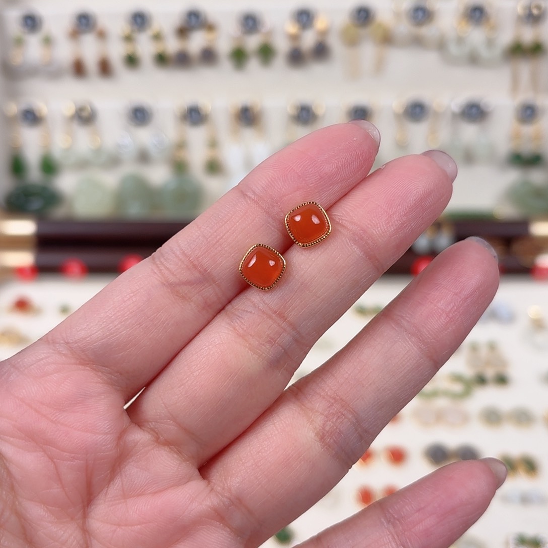 银S925镶嵌南红玛瑙耳饰