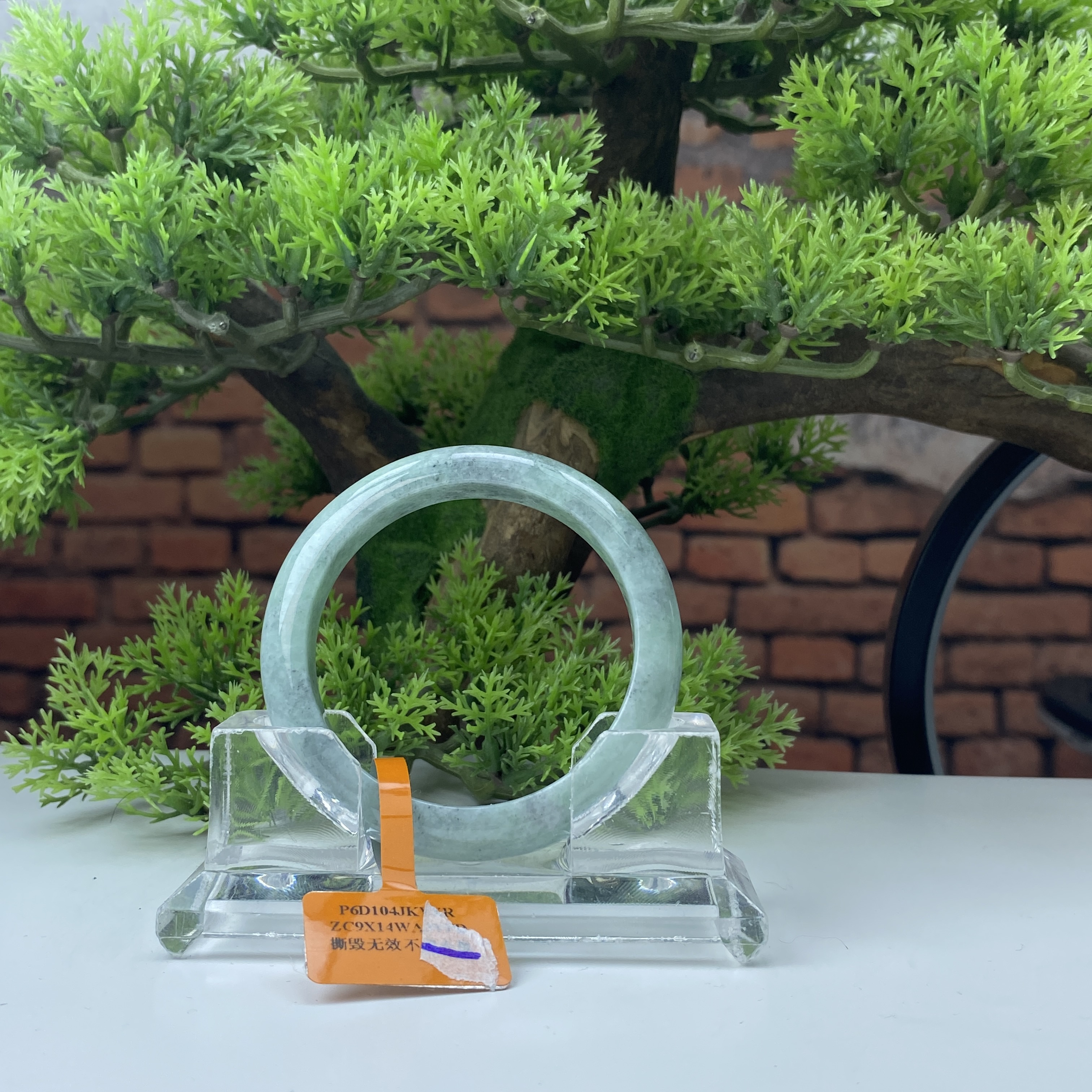 55【刀客砍价王】燕子-天然缅甸A货翡翠手镯 (微瑕)  E1