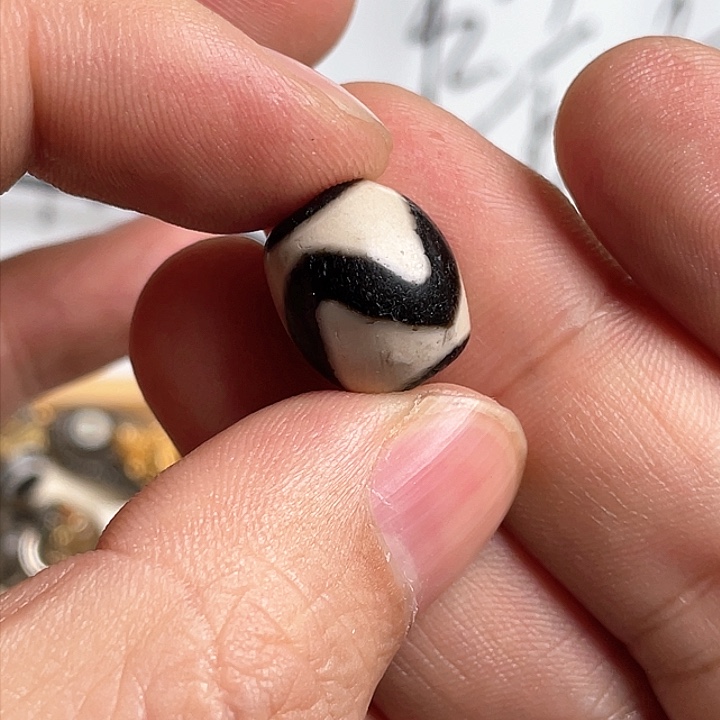 玛瑙/玉髓颈饰合金