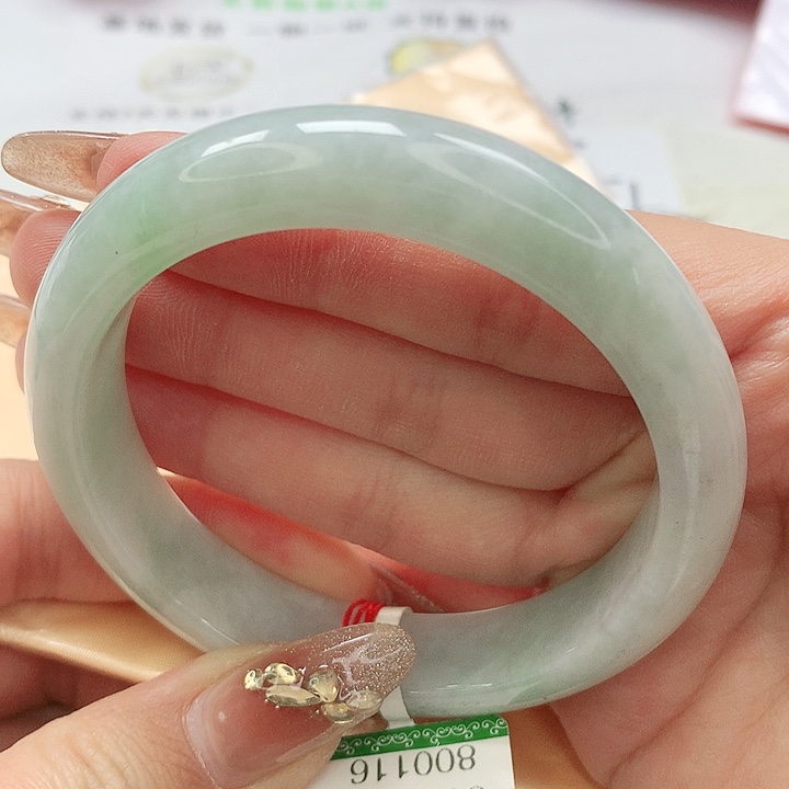 翡翠手镯未镶嵌缅甸天然A货翡翠