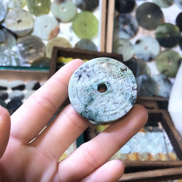 岫玉岫玉挂件未镶嵌