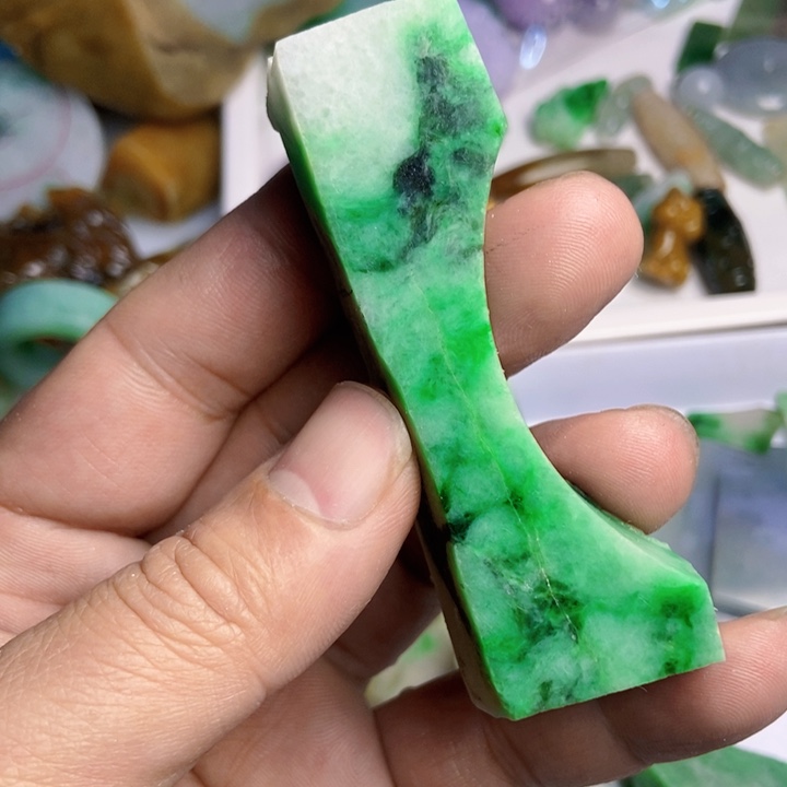 翡翠散珠天然翡翠A货挂件