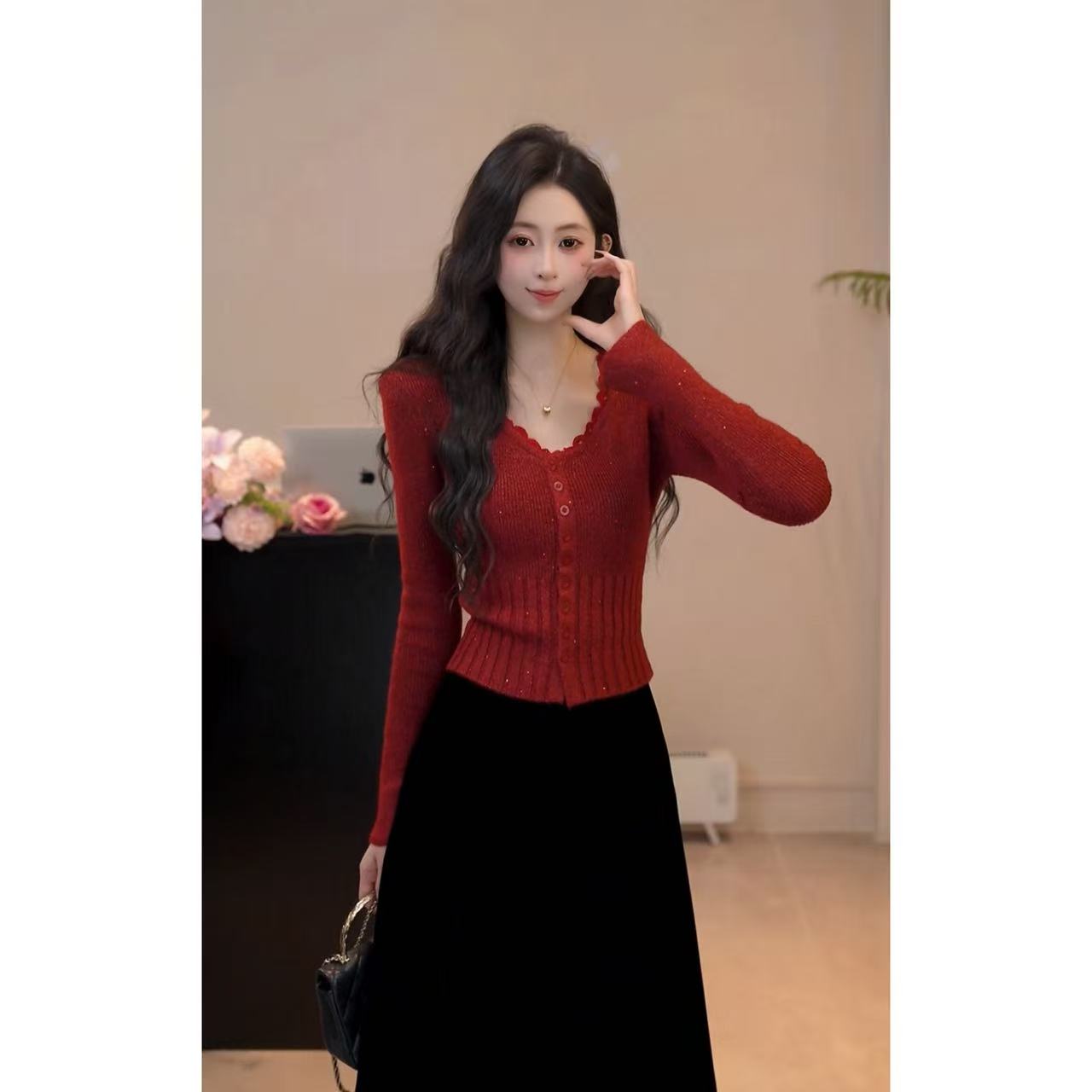 YUANLIANSU/圆脸酥【微醺岛屿】法式新款百搭红色拼接蕾丝边针织衫