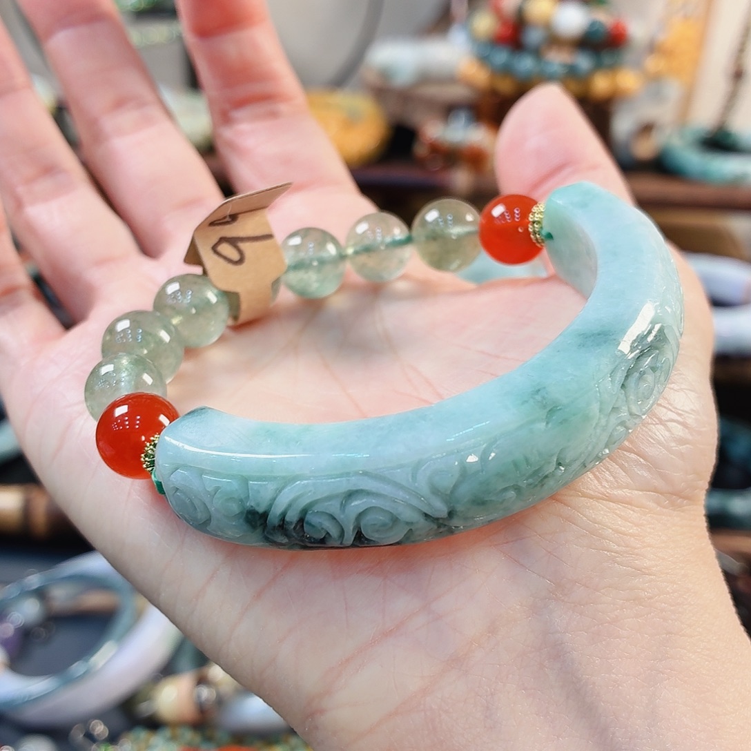 翡翠未镶嵌手链福利