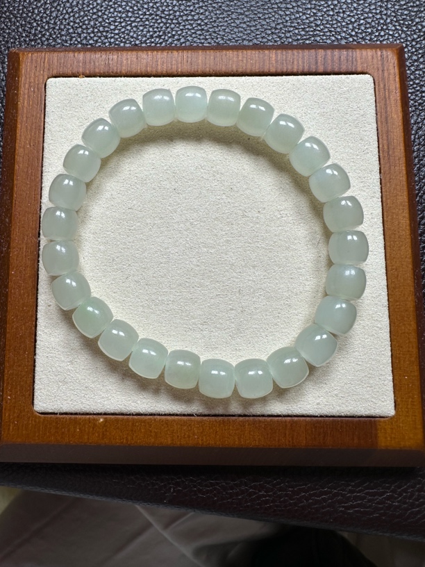天然和田玉青白手链，卡8