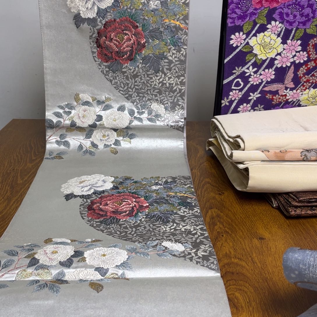 织绣织锦技艺高超的